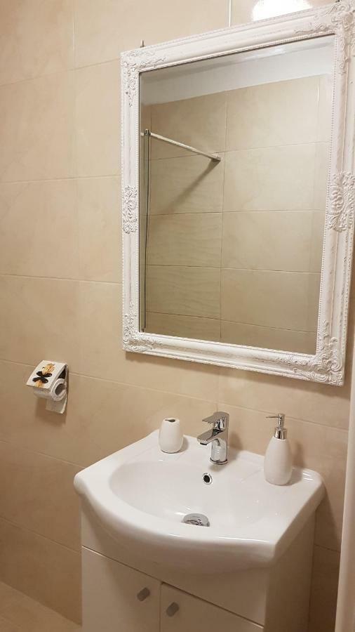 Apartment Jadranka Пула Екстер'єр фото