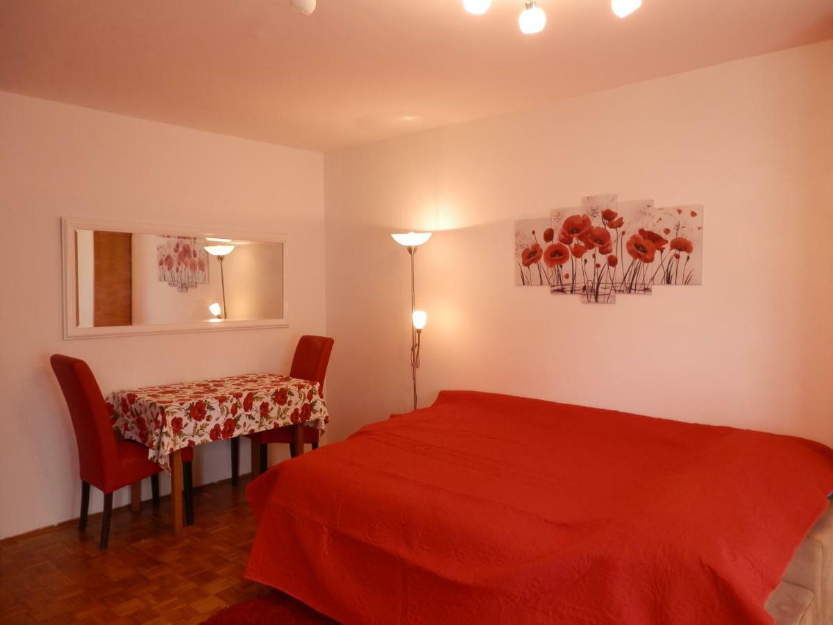 Apartment Jadranka Пула Екстер'єр фото